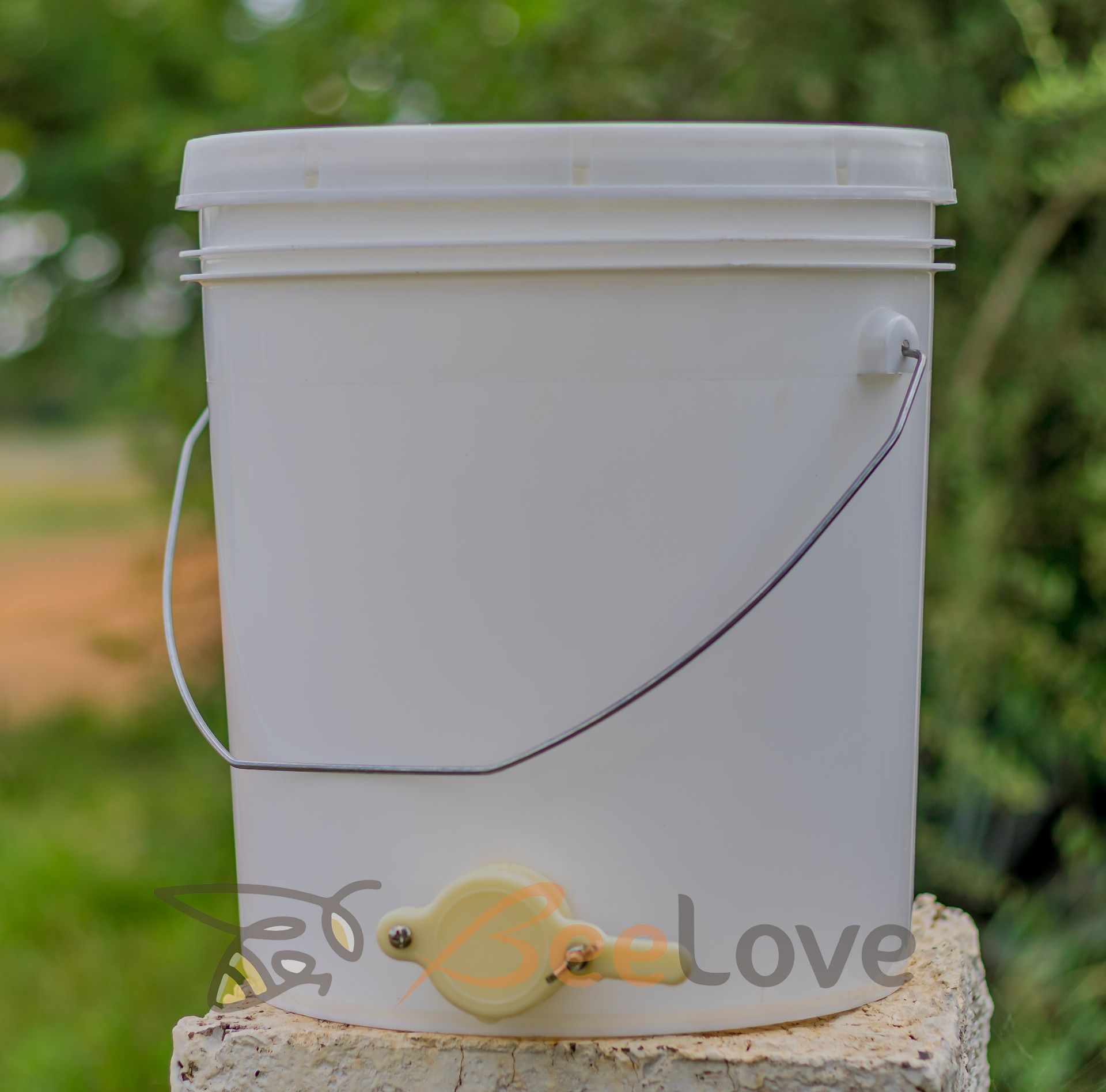 Food-Grade Honey Bucket (20L)