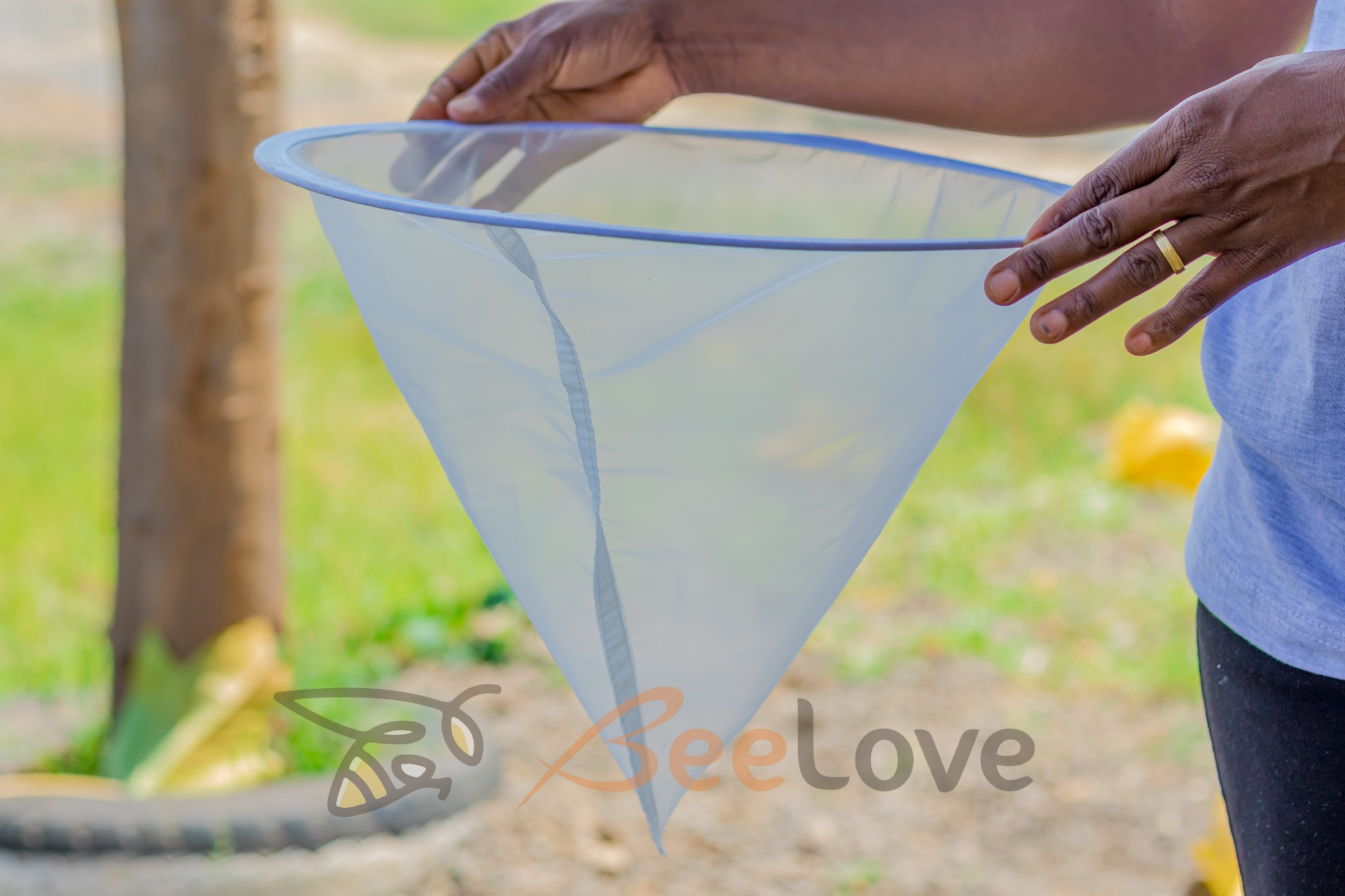 Cone Honey Strainer
